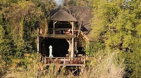 Lianshulu Lodge Muneambuanas Dış mekan fotoğraf